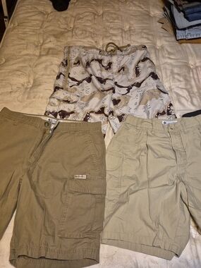 Columbia Men's Cargo Shorts Trio - Tan, Khaki & Desert Camo